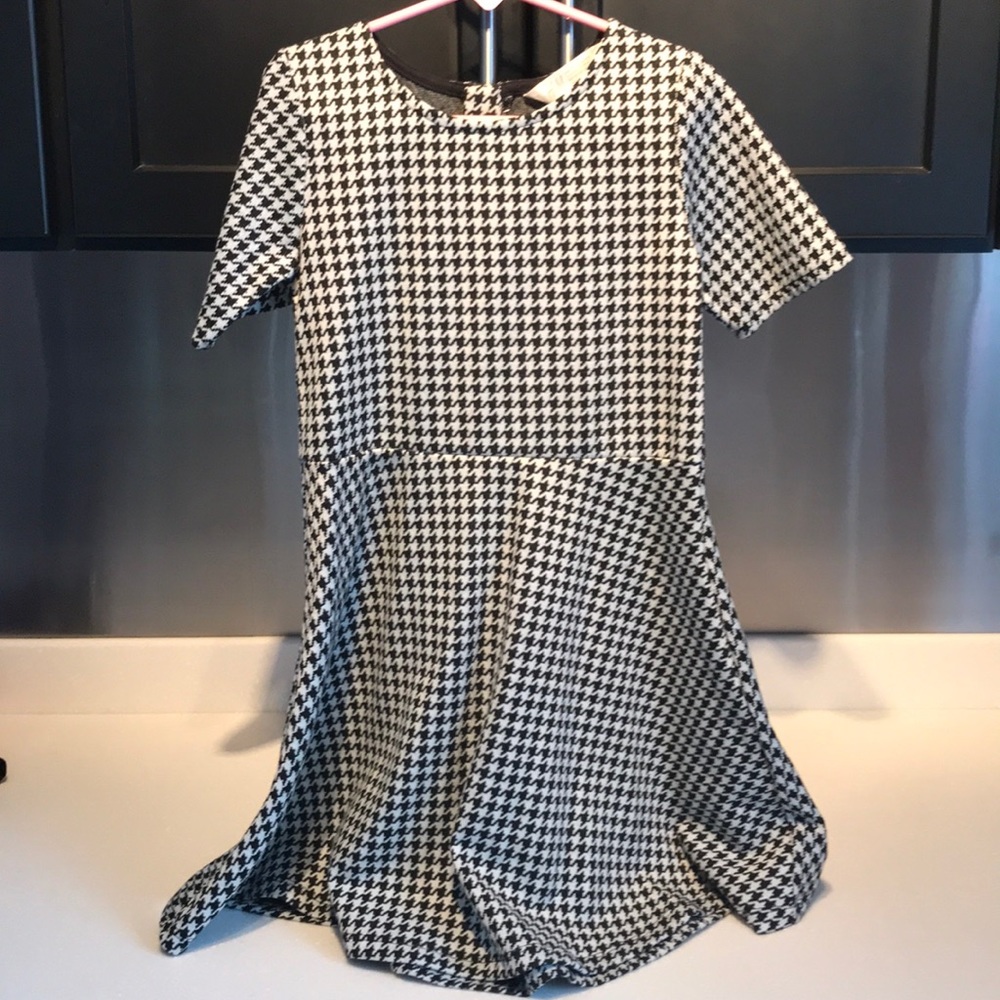 HM girls houndstooth dress size 6-8